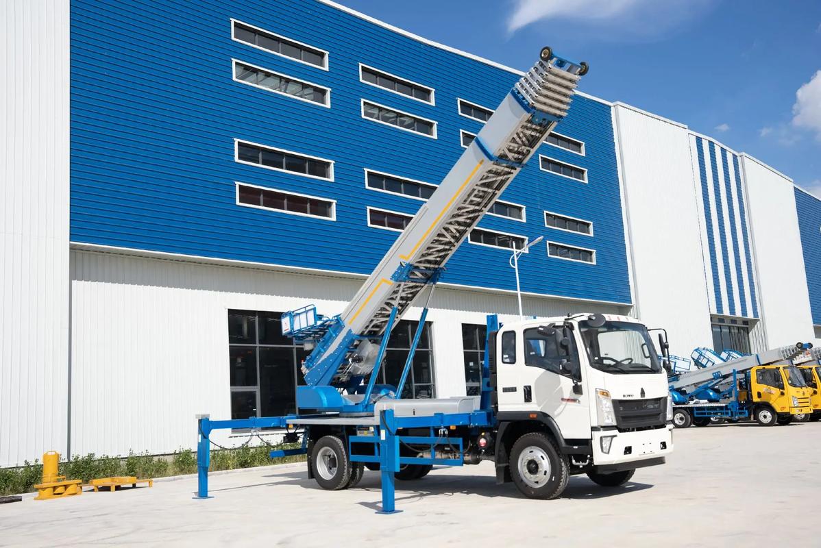 沐川小型云梯车上料车租赁多少钱