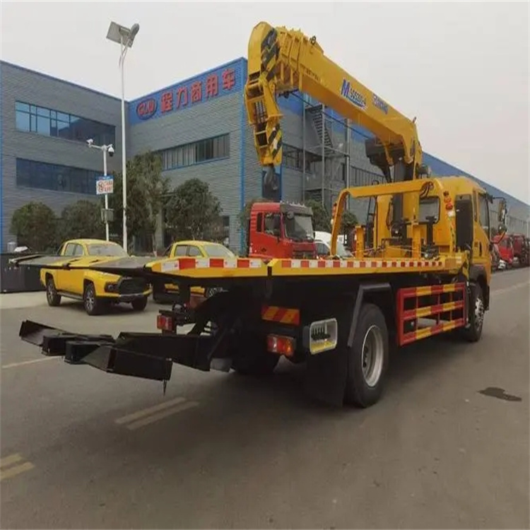 沐川附近小随车吊出租电话，轻松解决搬运烦恼